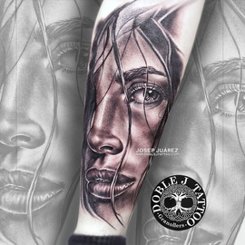 Artista Josep Juárez Estamos en c/ Mare de Deu de Montserrat 50, local derecha Granollers. Barcelona. #granollers #tattoogranollers #granollerstattoo #blackandgreytattoo #ink #tattoo #doblejtattoo #realtattoo #realismtattoo #nofilter #barcelonatattooartis