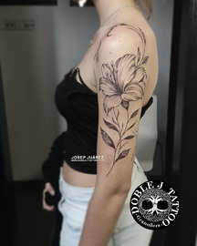 Artista Josep Juárez Estamos en c/ Mare de Deu de Montserrat 50, local derecha Granollers. Barcelona. #granollers #tattoogranollers #granollerstattoo #blackandgreytattoo #ink #tattoo #doblejtattoo #realtattoo #realismtattoo #nofilter #barcelonatattooartis
