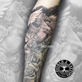 Artista Josep Juárez Estamos en c/ Mare de Deu de Montserrat 50, local derecha Granollers. Barcelona. #granollers #tattoogranollers #granollerstattoo #blackandgreytattoo #ink #tattoo #doblejtattoo #realtattoo #realismtattoo #nofilter #barcelonatattooartis